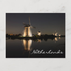 Windmolen verlicht bij nacht Nederlands briefkaart