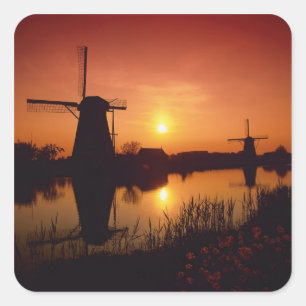 Windmolens bij zonsondergang, Kinderdijk, Nederlan Vierkante Sticker