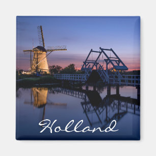 Windmolens en een diskette bij een zonnetekstmagne magneet