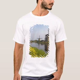 Windmolens langs het kanaal in Kinderdijk, T-shirt