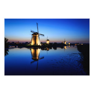 Windmolens op foto-afdruk van Blue Hour Foto Afdruk