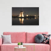 Windmolens 's nachts verlicht canvasprint canvas afdruk (Insitu (Woonkamer))