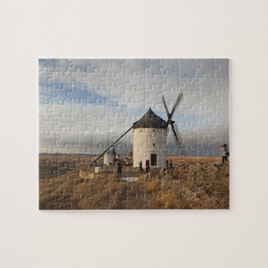 windmolens van de Antiek La Mancha, met bezoekers Legpuzzel (Horizontaal)