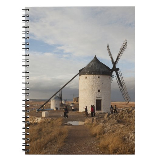 windmolens van de Antiek La Mancha, met bezoekers Notitieboek (Voorkant)