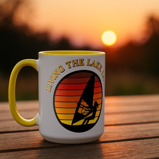 Windsurfen Meisje Retro Sunset Lake Life Sjabloon Mok