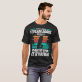 Windsurfer Dream over de dag van de harde wind T-shirt (Voorkant volledig)