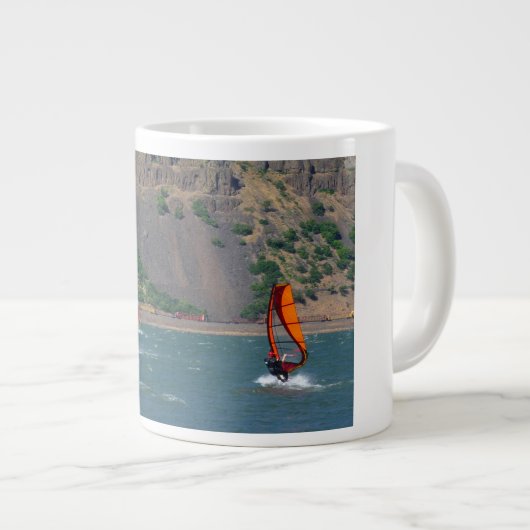 Windsurfers op de mok van de Hood (Voorkant rechts)