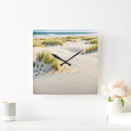 Windsweept Zand en Dune Grass Vierkante Klok (Huis)