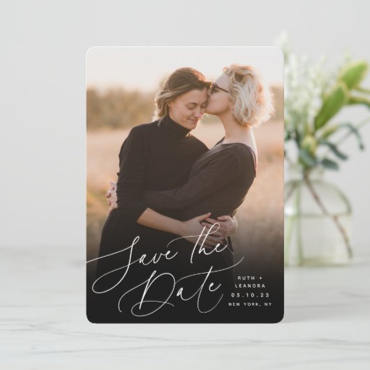 Windswept script | Verticale foto Save The Date (Staand voorkant)