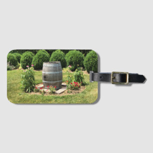 Wine Barrel Garden Decor, Chateau Morrisette, VA Bagagelabel