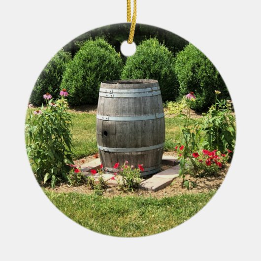 Wine Barrel Garden Decor, Chateau Morrisette, VA Keramisch Ornament (Voorkant)