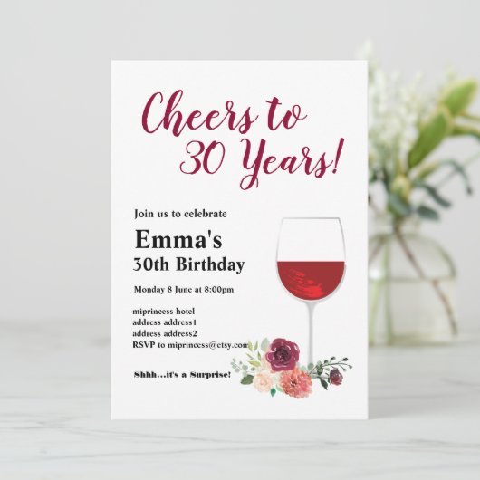 Wine verjaardagsuitnodiging, Cheers to! Uitnodigin Kaart (Staand voorkant)