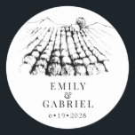 Winery Vineyard Wedding Ronde Sticker<br><div class="desc">Een rijke illustratie van de wijngaard die de sticker van het huwelijk tekent.</div>