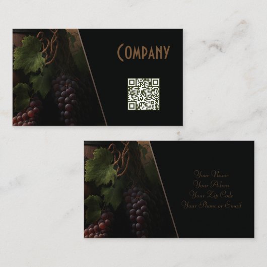 Winery Wine crapes bottled with QR on black design Visitekaartje (Voorkant / Achterkant)