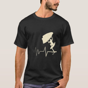 Wing Surf Heartbeat Wing Foiler, Heart Wing Folie T-shirt