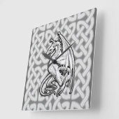 Winged Dragon Vierkante Klok (Hoek)