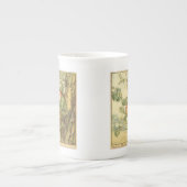 Winged Elm Fairy Zitten in een boom Porselein Kop (Voorkant)