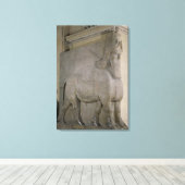 Winged stier op een façade van King Sargon II's Canvas Afdruk (Insitu (Houten vloer))