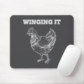 Winging It Funny Chicken Wings Lovers Quote  Muismat (Met muis)