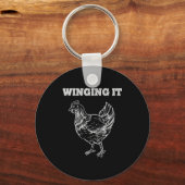 Winging It Funny Chicken Wings Lovers Quote Sleutelhanger (Voorkant)
