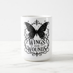 Wings Over Wounds – Gotische Zwarte Vlinder Ontwer Koffiemok