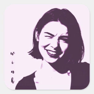 "Wink" vierkante sticker flirterig meisjesontwerp 