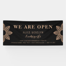 winkel met elegante zwarte lederwerker