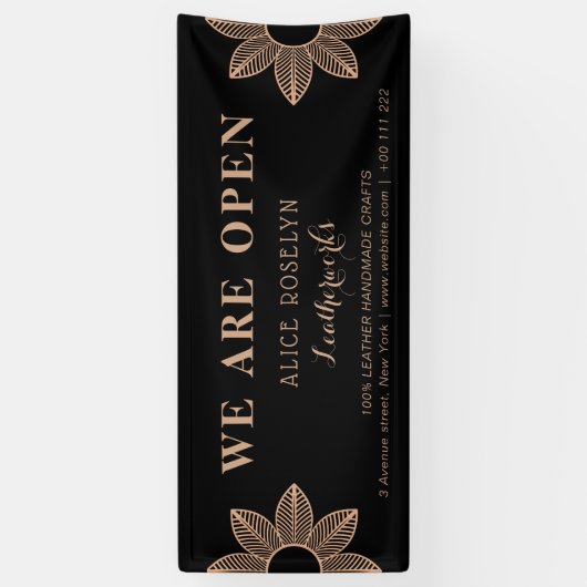 winkel met elegante zwarte lederwerker spandoek (Verticaal)