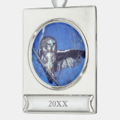 Winkeluil Verzilverd Banner Ornament (Links)