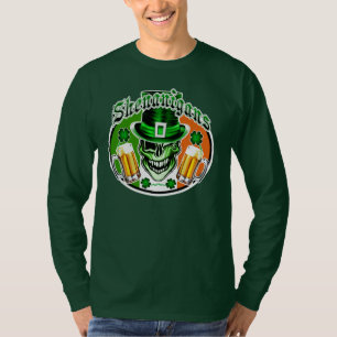 Winking Leprechaun Skull: Shenanigans 2 T-shirt