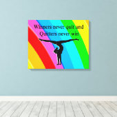 WINNING GYMNAST CANVAS AFDRUK (Insitu (Houten vloer))