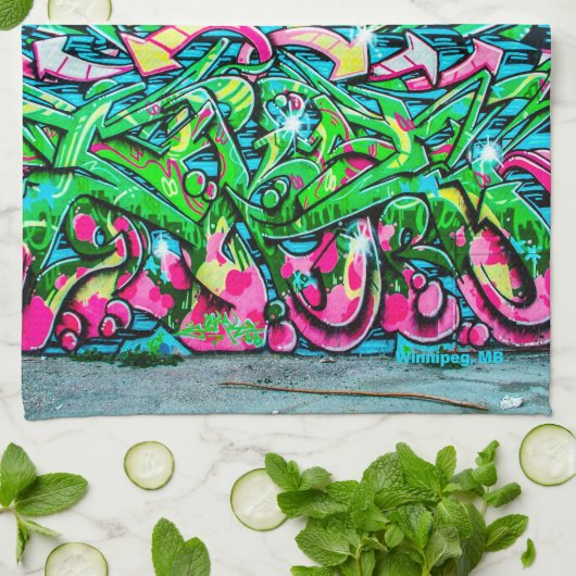 Winnipeg Graffiti Wall Kitchen Towel Theedoek (Gevouwen)