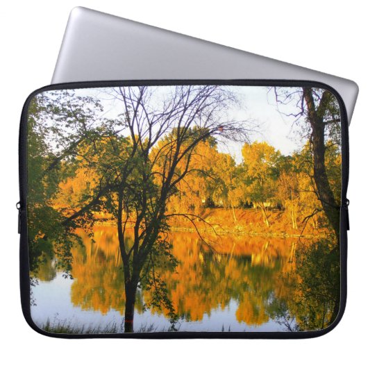 Winnipeg Herfst Laptop Sleeve (Voorkant)