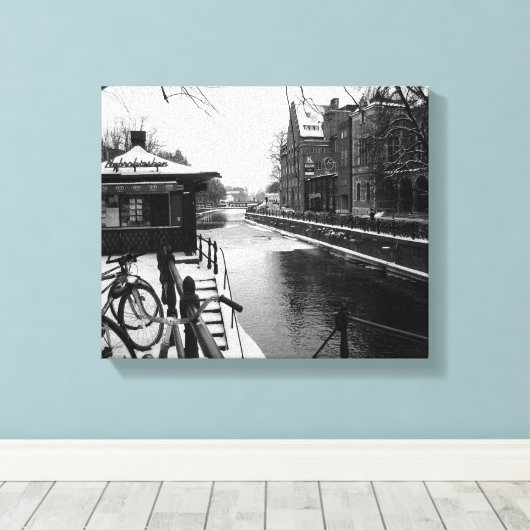 Winter aan de Riverside BW Canvas Afdruk (Insitu (Houten vloer))