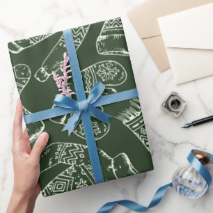 Winter Attire Sweaters Mittens Scarves Socks Wrapp Cadeaupapier