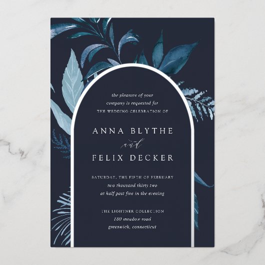 Winter Azure Blue Botanical Arch Wedding Folie Uitnodiging (Voorkant)