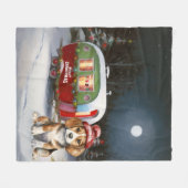 Winter Beagle Caravan Kerstavontuur Fleece Deken (Voorkant (Horizontaal))