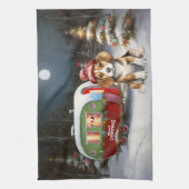 Winter Beagle Caravan Kerstavontuur Theedoek (Verticaal)