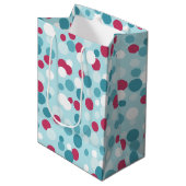 Winter Berries Gift Bag Medium Cadeauzakje (Voorkant Gekanteld)