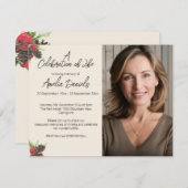 Winter Berries & Pine Cone Celebration of Life  Kaart (Voorkant / Achterkant)