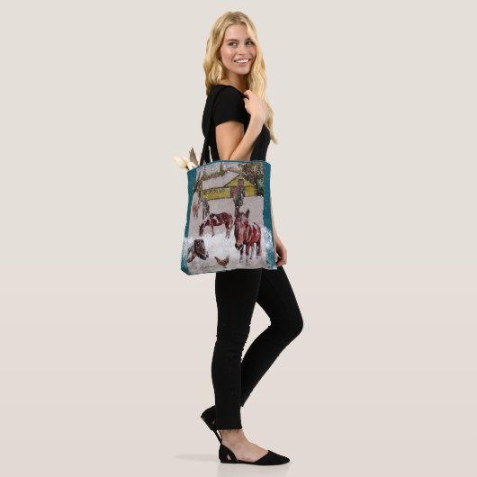 WINTER BIJ WEST HILLS RANCH TOTE BAG (Op model)
