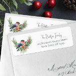 Winter Bird Christmas Bullfinch Retouradres Etiket<br><div class="desc">Deze winterthema kerstvakantie retour adresetiketten zijn voorzien van een waterverf bullfinch neergestreken op groenblijvende takjes,  hulstbladeren en rode bessen,  met een modern trendy handschrift script voor de familienaam.</div>