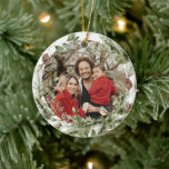 Winter Bloemen Familie Eerste Kerstmis Custom Foto Keramisch Ornament<br><div class="desc">Floral Elegant Eerste Familie Kerst Foto Keramisch Ornament</div>