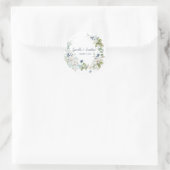 Winter Bloemenkrans in Dusty Blue en Sage Green Ronde Sticker (Tas)