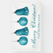 Winter Blue Baubles - Aangepaste familie Merry Ker Spandoek (Verticaal)