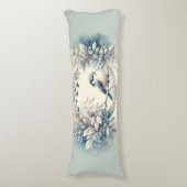 Winter Bluebird Berry Wreath Lichaamskussen (Voorkant Verticaal)