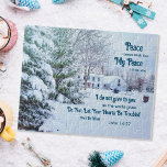 Winter bos huis- John 14:27 Bijbel Verse Legpuzzel<br><div class="desc">Omarm de sereniteit van het seizoen met onze 'Peaceful Winter Village' puzzel. Deze betoverende puzzel brengt je naar een met sneeuw bedekt dorp dat diep in een majestueus bos ligt. De hoge dennenbomen staan bewaakt, hun takken gedrapeerd in glinsterende sneeuw, terwijl de huizen, met hun charmante rieten daken, warmte en...</div>