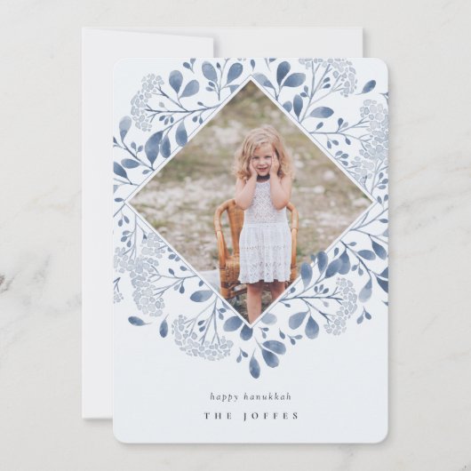 Winter Bouquet | Elegant Waterverf Hanukkah Foto Feestdagenkaart (Voorkant)