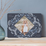 Winter Bouquet | Hanukkah-foto Feestdagenkaart<br><div class="desc">De elegante vakantiefoto is voorzien van een favoriete foto,  omgeven door een geometrische grens met een delicate blauwe botanische bladeren en kleine bloesems met waterverf op een blauw marineklein. "Joy and light" verschijnt in de linkerbovenhoek in witte letters,  met uw familienaam rechtsonder.</div>