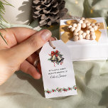 Winter bruiloft klokken en Holly gunst Cadeaulabel<br><div class="desc">Winterhuwelijkscadeau labels voor gunsten of huwelijksfeestgeschenken om bedankt te zeggen tegen uw gasten en helpers. Het ontwerp is voorzien van trouwklokken met een rode strik en een tak van hulst en rode bessen. Voor het coördineren van uitnodigingen, briefpapier en het decor van de dag van het evenement, bladert u door...</div>
